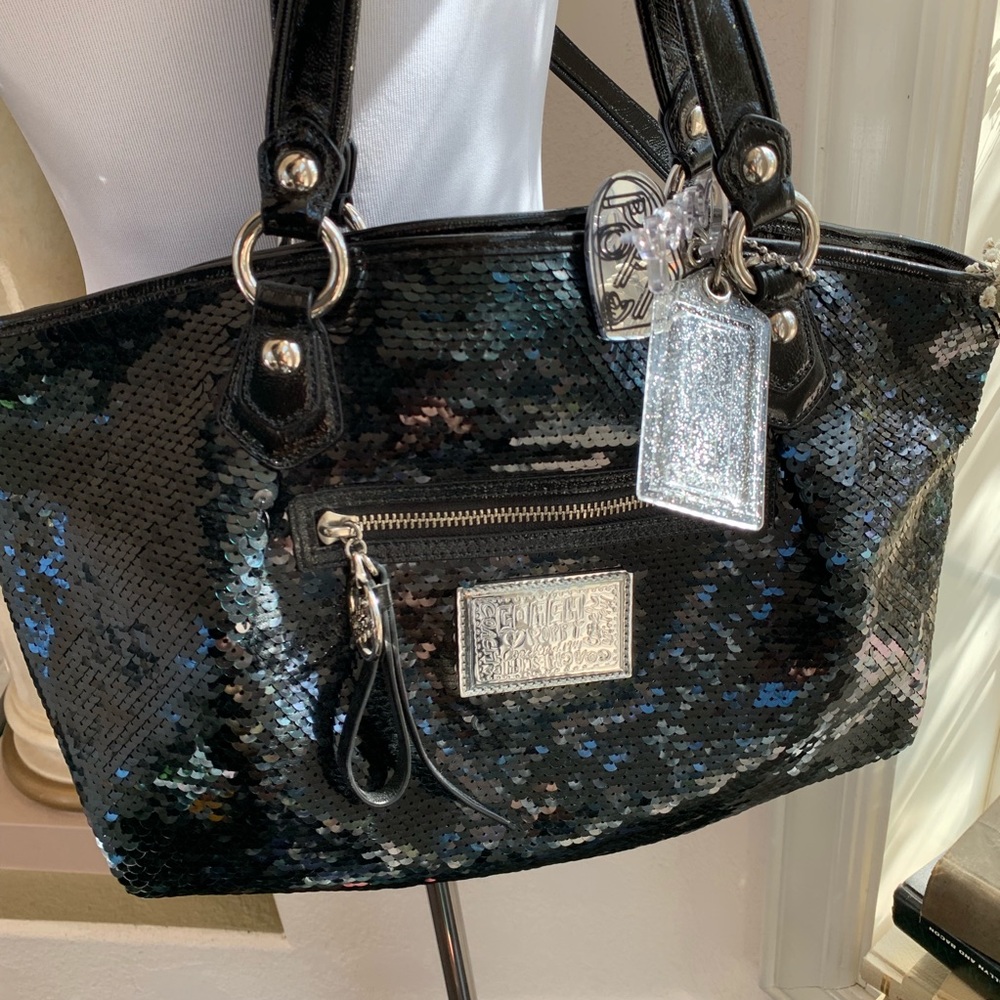 Coach Mermaid Sequin Black Silver Poppy Purse 1633